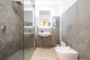 City Room | Bathroom