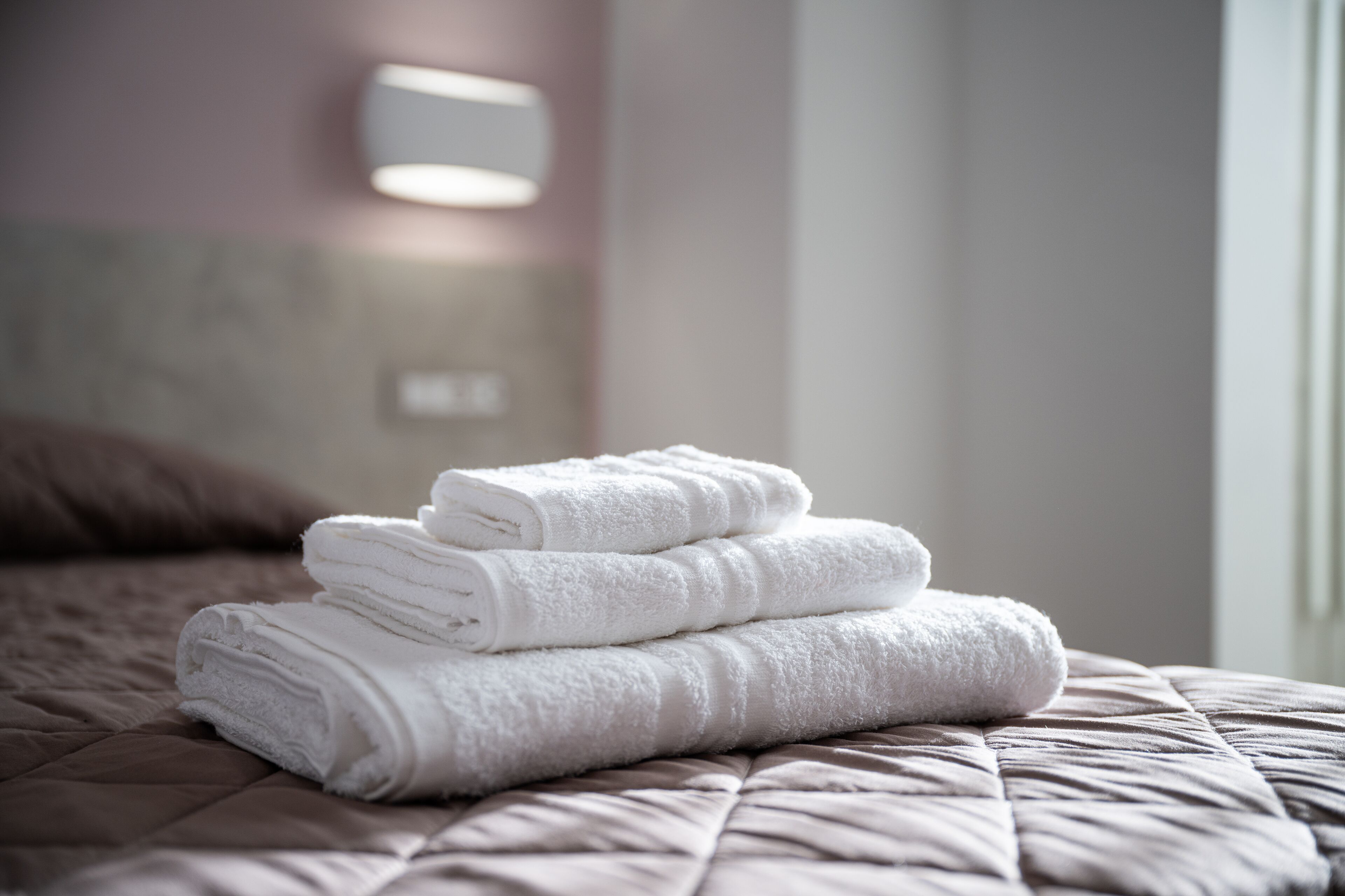 Standard Room, 1 Bedroom | Memory foam beds, desk, laptop workspace, soundproofing