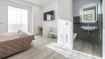 Deluxe-værelse | Senge med madrasser af memory foam, skrivebord