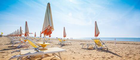 Villa, 2 soverom, balkong, hageutsikt | Strand