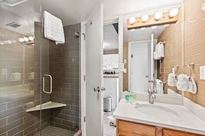 Towels - Storm Meadows 435|Slopeside Comfort and Stunning Views! (Steamboat Springs)