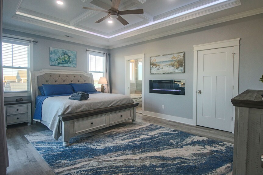 Ocean-view Home W/ Hot Tub, Fire Pit & Elevator, 3-min Walk To Beach Access - Surf City, NC