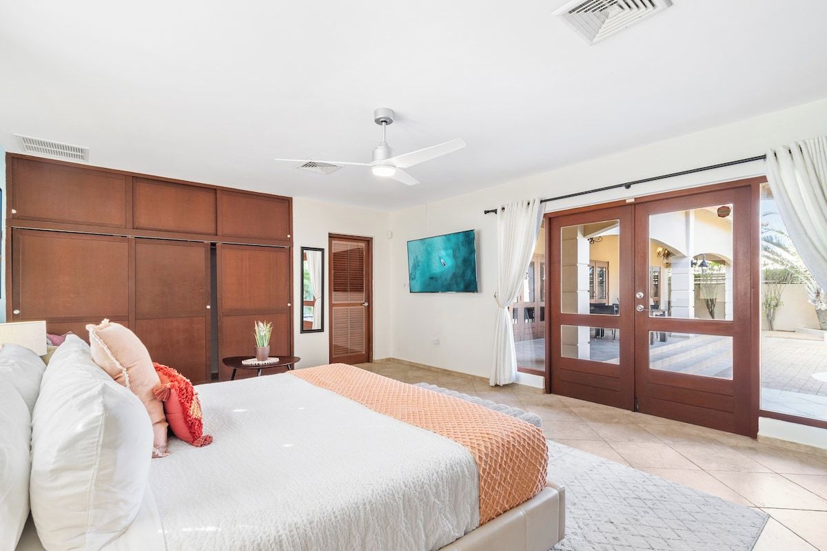 4 Schlafzimmer, Bügeleisen/Bügelbrett, kostenloses WLAN, Bettwäsche