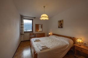 2 chambres, Wi-Fi gratuit, draps fournis