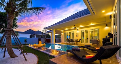 Private Modern 3 Bedroom Pool Villa- AV1