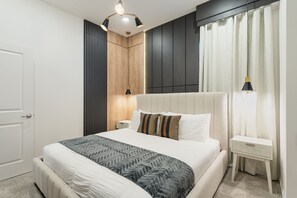 9 Schlafzimmer, Schreibtisch, Bügeleisen/Bügelbrett, kostenloses WLAN