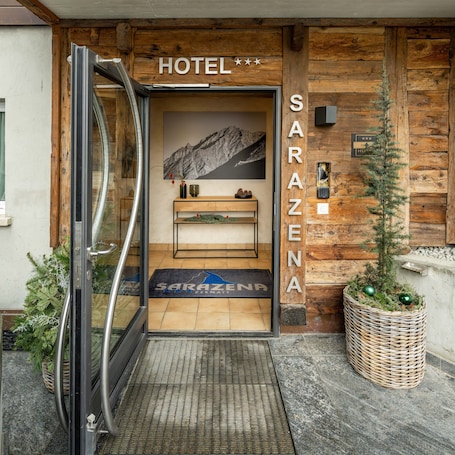 Hotel Sarazena