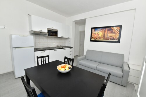 DUS or small double room with bathroom