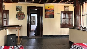 4 habitaciones y ropa de cama