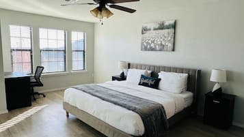 4 bedrooms, iron/ironing board, free WiFi, bed sheets