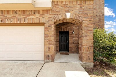 Spacious Luxe Retreat for family and groups Austin