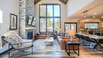 Téléviseur connecté, foyer