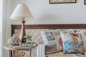 3 bedrooms, free WiFi, bed sheets - Mermaid Lookout @ Gentle Winds (NB)