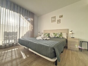 1 室のベッドルーム、アイロン / アイロン台、WiFi (無料)、ベッドシーツ