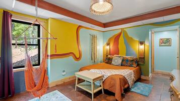 7 bedrooms, iron/ironing board, free WiFi, bed sheets