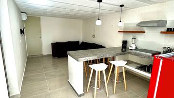 Departamento, 2 habitaciones, con acceso para personas discapacitadas, patio | Interior