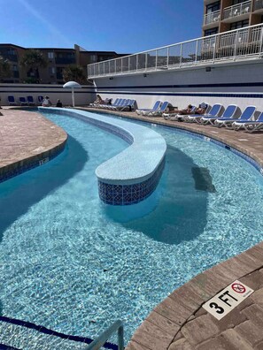 Piscina a l'aire lliure 
