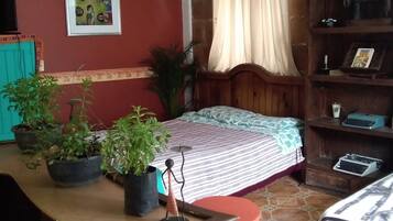 2 bedrooms, free WiFi