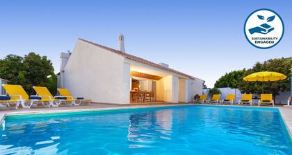 Villa with heatable pool and BBQ in Albufeira