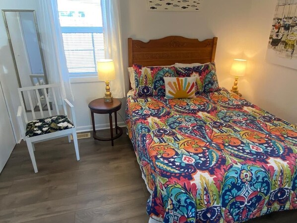 1 bedroom, iron/ironing board, WiFi, bed sheets