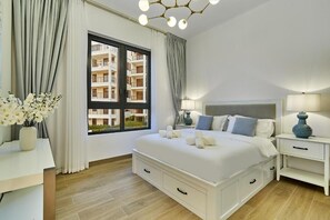 2 bedrooms, iron/ironing board, WiFi, bed sheets - MAJESTIC PORT DE LA MER-LA VOILE - Jumeirah1 - Dubai (Dubai)