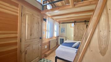 1 chambre, fer et planche Ă repasser, Wi-Fi gratuit, draps fournis