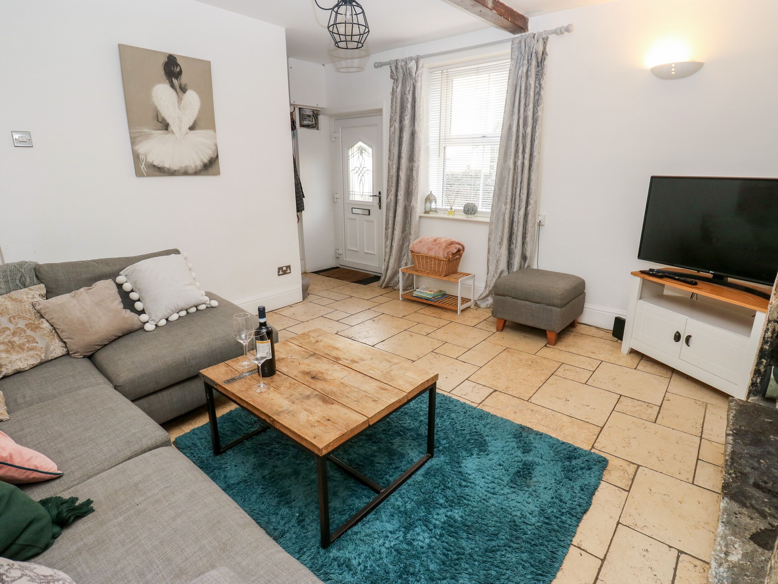 The Cottage, Pet Friendly, With Open Fire In Horsforth - 리즈