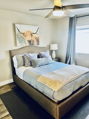 3 bedrooms, iron/ironing board, WiFi, bed sheets - Zion Residence. (La Verkin)