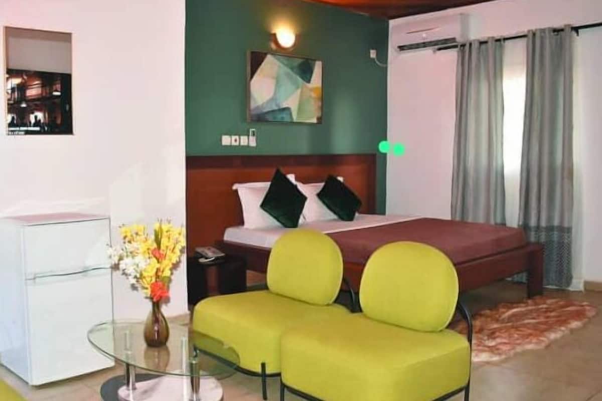 Suite Mewah | 1 kamar tidur, seprai katun Mesir, dan seprai premium