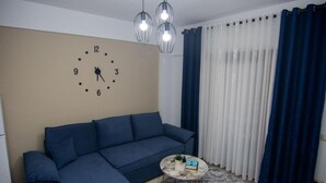 Unclassified image, 3 of 12, button - Amazing Paradise Sensation (Durrës)