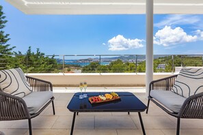 Terrace/patio - Ibiza Town Modern Villa, Sleeps 10 (Cap Martinet)