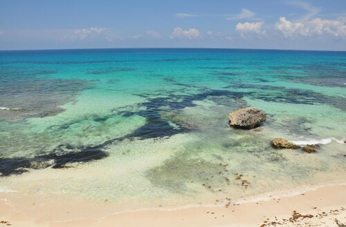 Stunning Oceanfront Studio w/Plunge Pool