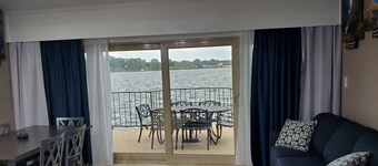 Cozy, Comfy Condo #251, 2 Bdr, Jet tub for 2, Family,Fishing or Romantic Getaway