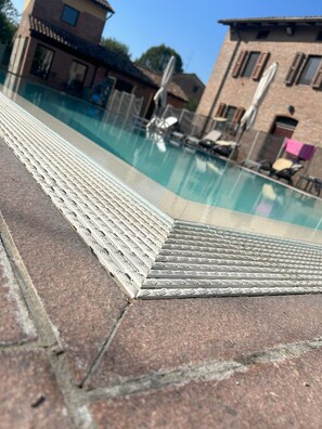 Seasonal outdoor pool - Casolare Fratina (Polesine Zibello)