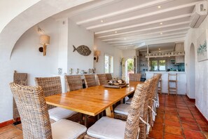 Dining - Villa 'Robis Moraira' with Sea View, Wi-Fi and Air Conditioning (Benissa)