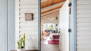 Unclassified image, 3 of 51, button - Ocean View Moroccan Oasis w/ Yoga Deck & AC (Kealakekua)
