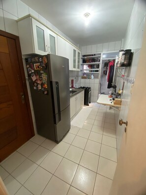 Private kitchen - Apartamento Amplo, Para o Carnaval (Chame-Chame Salvador)