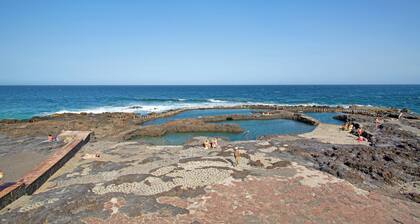 Vacation Apartment 'Rach Agaete' with Shared Pool, Private Terrace and Wi-Fi