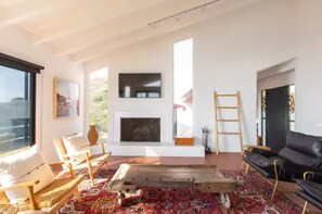 Interior - Panoramic View 5BR/3Bath Pool Private Tennis Court (Malibu)