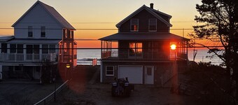 Last Minute Discount-Booking-Lux Moody Beach Retreat-Stunning-Ocean& Marsh Views