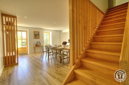 La Maison d'à côté - SAINT JEAN LA BUSSIERE