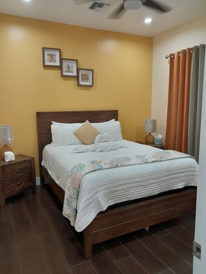 2 soverom, strykejern/-brett, wi-fi og sengetøy