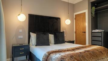 1 chambre, fer et planche Ă repasser, Wi-Fi, draps fournis