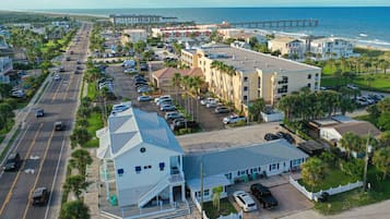 Apartment (Oceans 13 Unit B) | Exterior