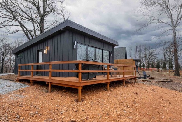 Unclassified image, 1 of 13, button