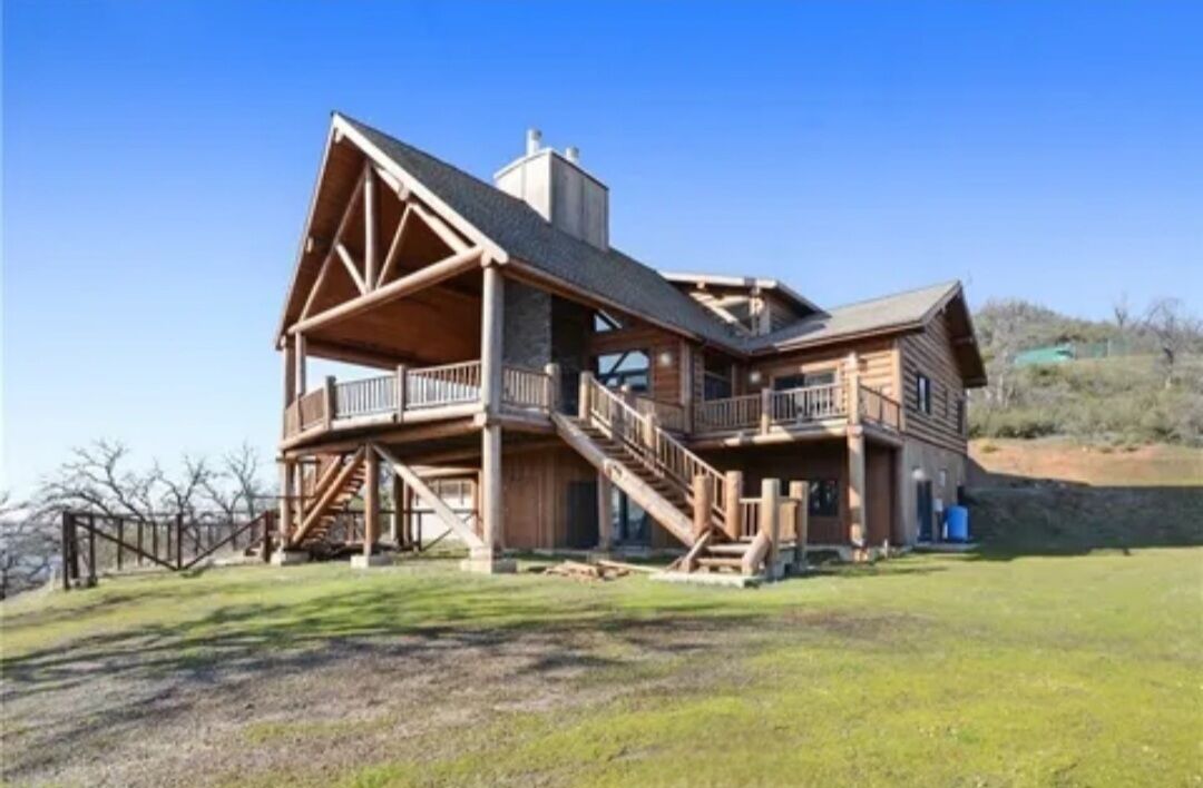Amazing log cabin with a breathless view!
