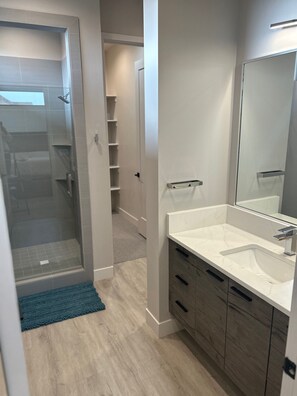Shower, towels, soap, shampoo