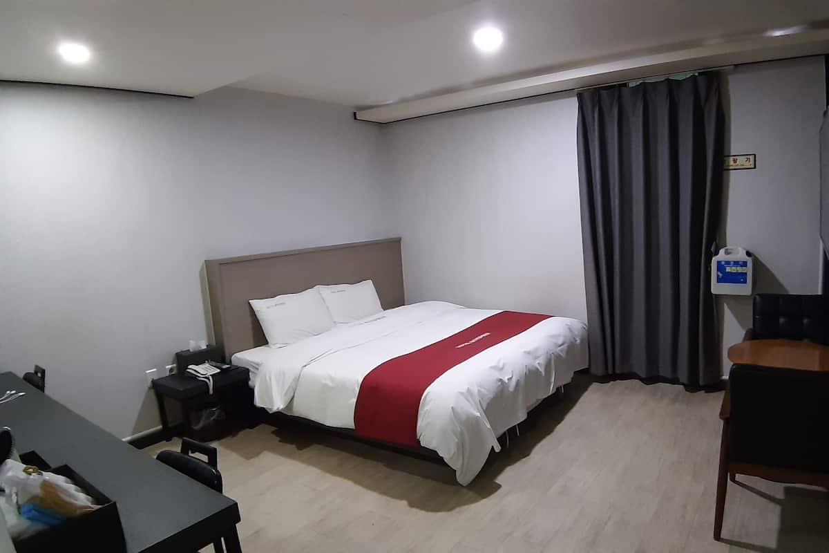 Business enkelrum | SÀngtillbehör av högsta kvalitet, duntÀcken och individuell inredning