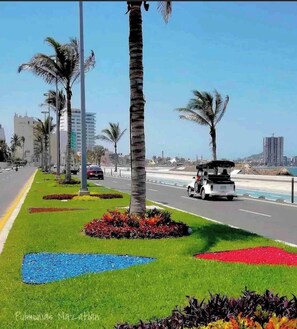 Condo, 2 Bedrooms | Property grounds - Charming Condo in Gaviotas Walk to Beach Cafes, Restaurants Within Golden Zone (Mazatlán)