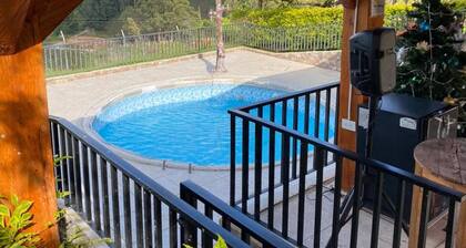 Cozy 3-bedroom cottage in tranquil Vereda Bonilla with WiFi